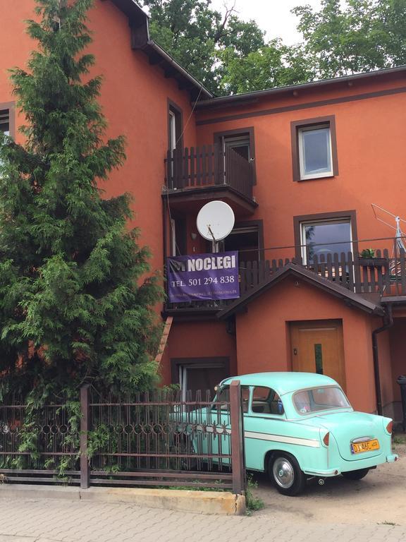 Apartament Tipton Apartment Jelenia Gora Exterior photo